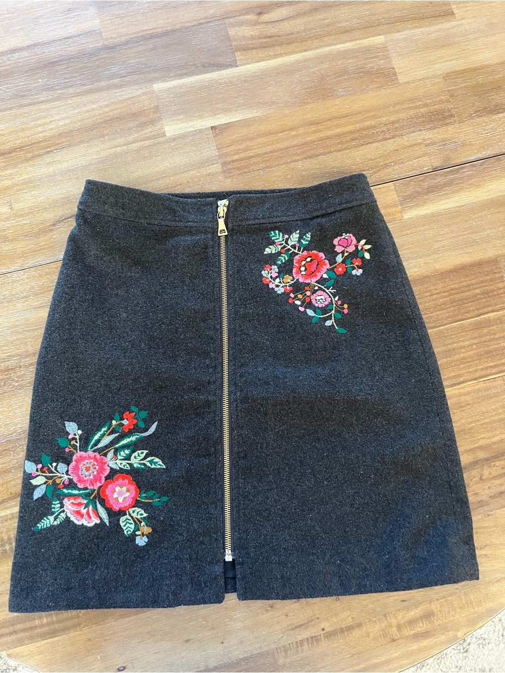 LOFT Black Mini Skirt with Floral Embroidery and Front Zip